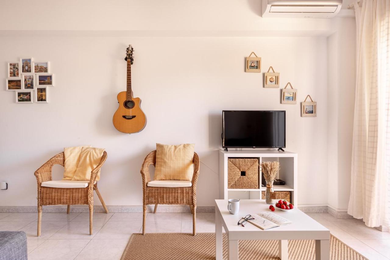 Joivy Deluxe Apt With Terrace In Costa Da Caprica كوستا دا كاباريكا المظهر الخارجي الصورة