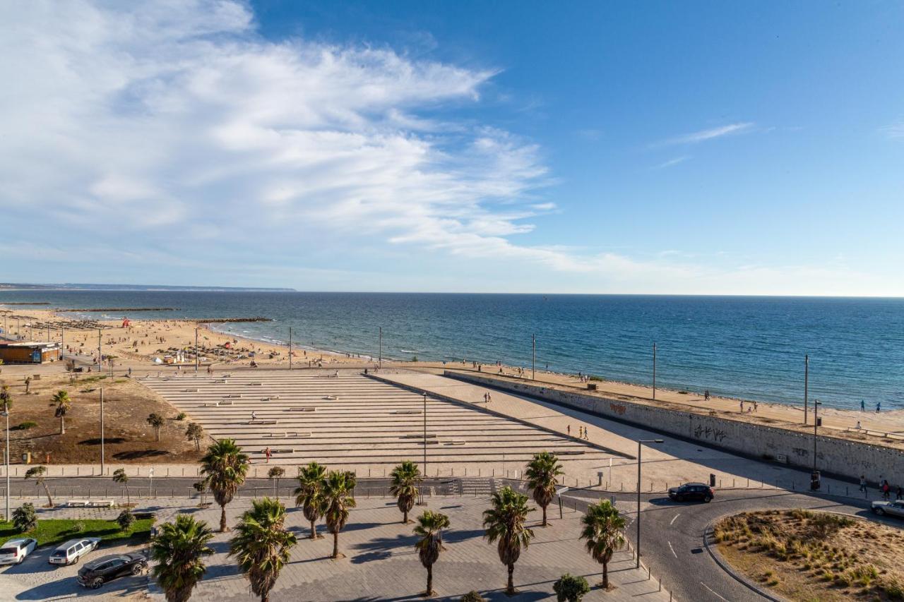 Joivy Deluxe Apt With Terrace In Costa Da Caprica كوستا دا كاباريكا المظهر الخارجي الصورة