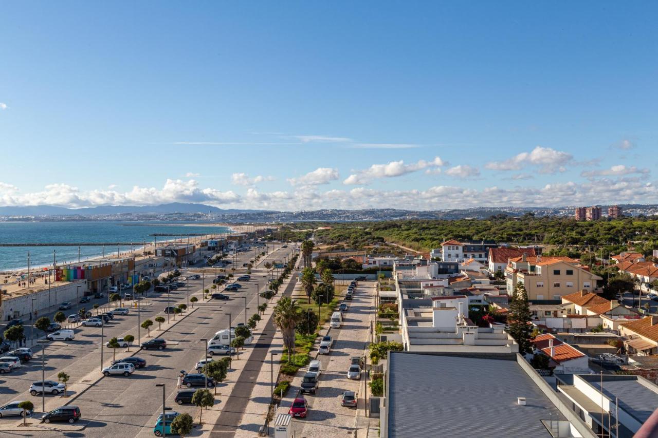 Joivy Deluxe Apt With Terrace In Costa Da Caprica كوستا دا كاباريكا المظهر الخارجي الصورة